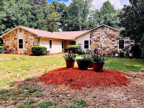 5920 Pamela Dr, Milton, FL 32570