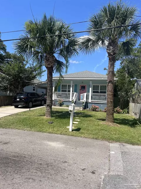 535 S 2nd St, Pensacola, FL 32507