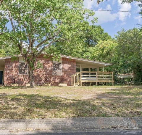 1104 Edison Dr, Pensacola, FL 32505