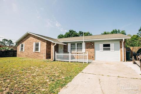 6532 Oakcliff Rd, Pensacola, FL 32526