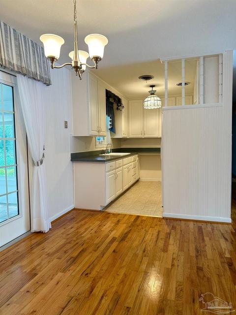 6468 Barnes St, Milton, FL 32570 photo 14