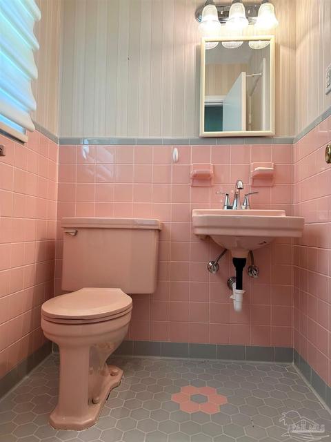 6468 Barnes St, Milton, FL 32570 photo 5