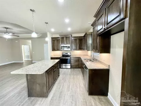 3899 Shady Grove Dr, Pace, FL 32571 photo 5