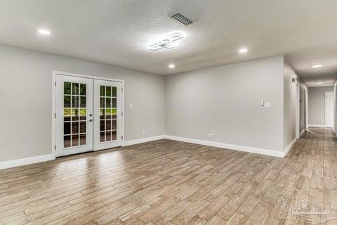6478 Outer Dr, Milton, FL 32570 photo 8