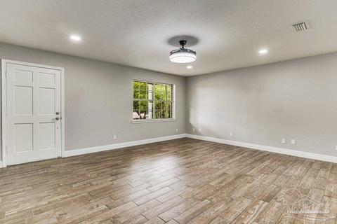 6478 Outer Dr, Milton, FL 32570 photo 5