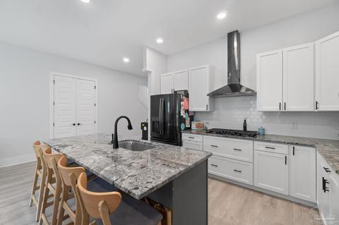 4617 Hickory Shores Blvd, Gulf Breeze, FL 32563