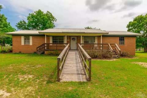 1760 Handy Rd, Cantonment, FL 32533