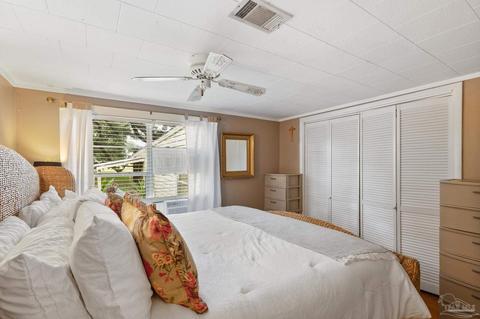 6455 3 Oaks Ln, Pace, FL 32571 photo 11