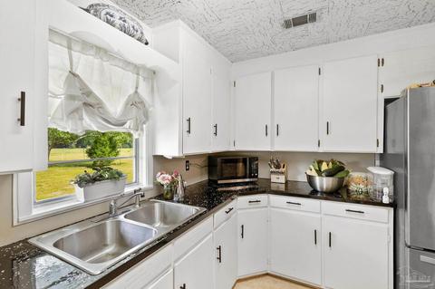 6455 3 Oaks Ln, Pace, FL 32571 photo 7