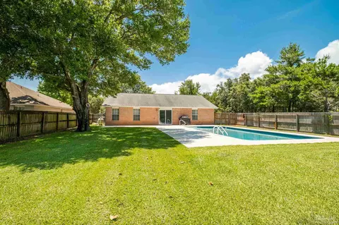 1744 Shellfish Dr, Navarre, FL 32566