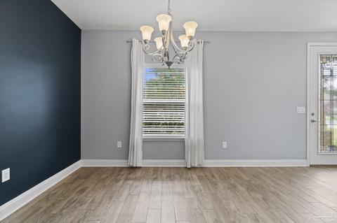 6105 Brighton Ln, Milton, FL 32570 photo 7