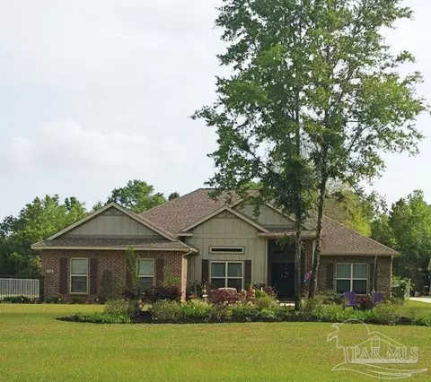 4223 Twelve Oaks Dr, Pace, FL 32571 photo 2