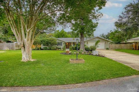 404 Dracena Way, Gulf Breeze, FL 32561