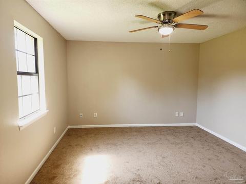 4351 Pace Ln, Pace, FL 32571 photo 15