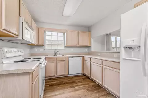 3968 Omega St, Pace, FL 32571 photo 5