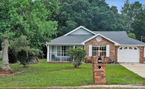 6544 Imperial Dr, Milton, FL 32570