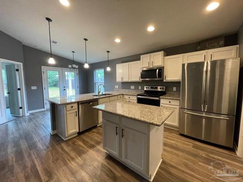 4391 Thistle Pine Ct, Pace, FL 32571 photo 2