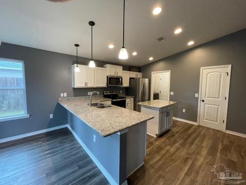 4391 Thistle Pine Ct, Pace, FL 32571 photo 3