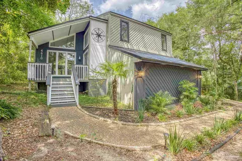 4610 Avenida Marina, Pensacola, FL 32504
