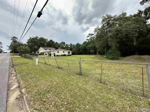 6522 Park Ave, Milton, FL 32570