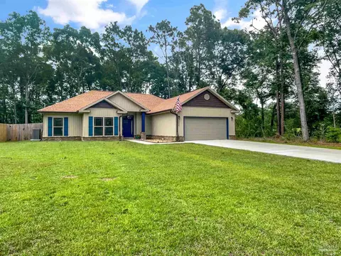 5920 Rolling Greens Dr, Milton, FL 32570