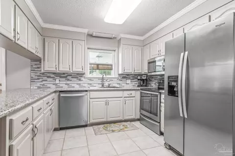 4819 Royal Pines Dr, Pace, FL 32571 photo 5