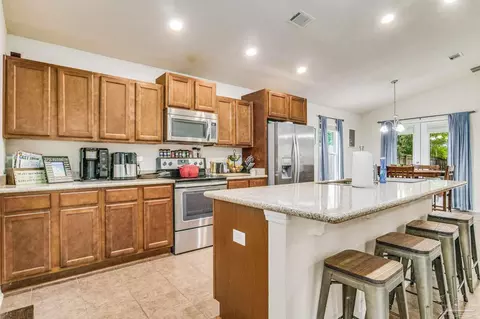 4325 Village Oak Ln, Pace, FL 32571 photo 11