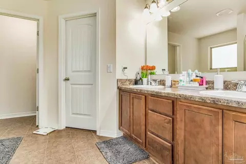 4325 Village Oak Ln, Pace, FL 32571 photo 24
