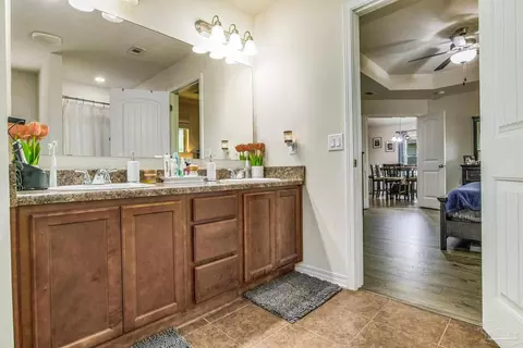 4325 Village Oak Ln, Pace, FL 32571 photo 23