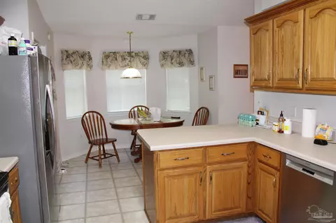 5122 Dickens Ct, Pace, FL 32571 photo 5