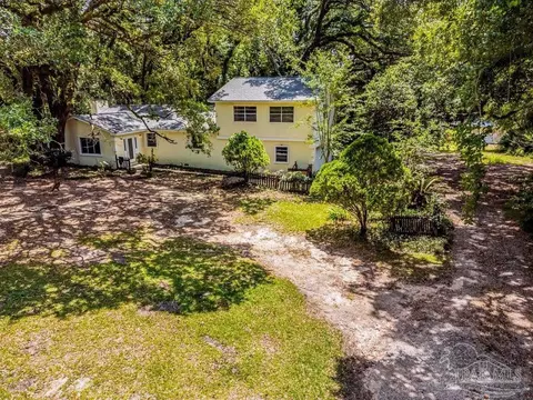5629 Turkey Rd, Pensacola, FL 32526