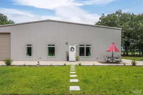 Exterior - 9180 Chumuckla Hwy, Pace, FL 32571 photo 6 of 7