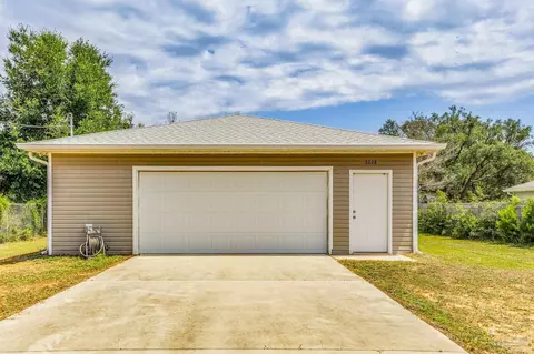 5328 Pecos Pass, Gulf Breeze, FL 32563