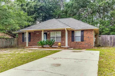 6012 Queen St, Milton, FL 32570 photo 2