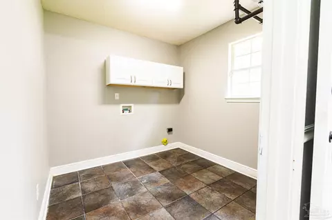 5950 Jameson Cr, Pace, FL 32571 photo 13