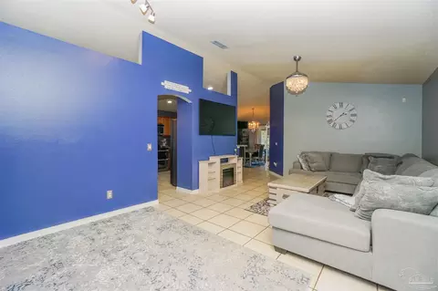 4907 Makenna Cir, Pace, FL 32571 photo 2