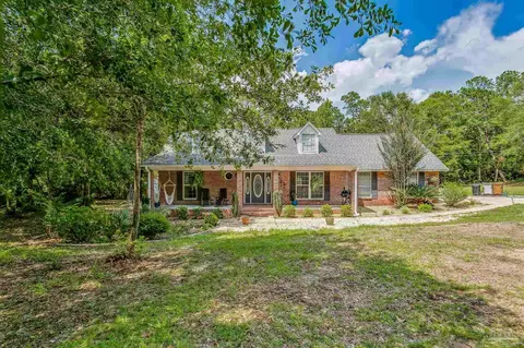 6828 Martin Rd, Milton, FL 32570