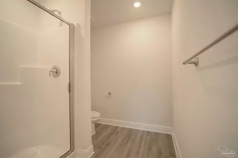 Bath - 1797 Leigh Loop #3B, Cantonment, FL 32533 photo 5 of 5