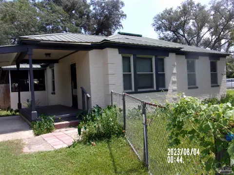 7189 Gillespie Rd, Milton, FL 32583