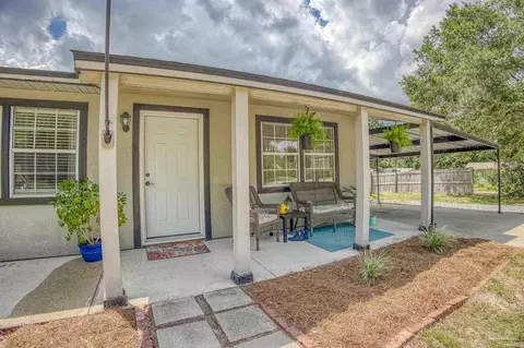 9711 Latham St, Pensacola, FL 32514