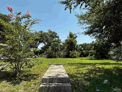 1816 W Gregory St, Pensacola, FL 32502