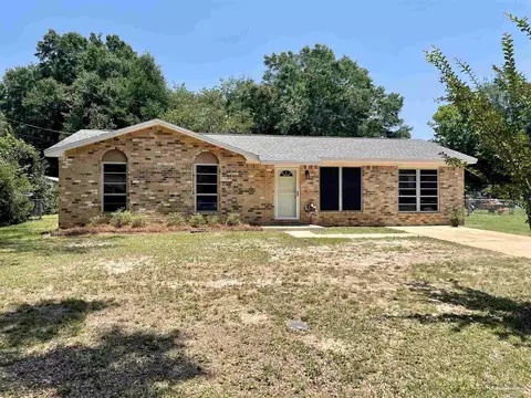 4316 Avenida San Marcus, Pace, FL 32571