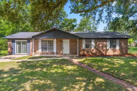 4505 Brian St, Pace, FL 32571