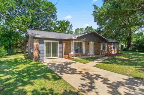 4505 Brian St, Pace, FL 32571 photo 2