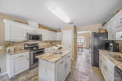 4851 Timber Ridge Dr, Pace, FL 32571 photo 17