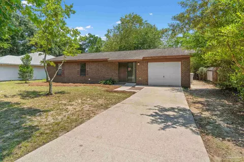 3227 Princeton Dr, Gulf Breeze, FL 32563