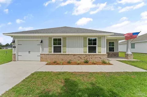 111 Cottage Ln, Atmore, AL 36502