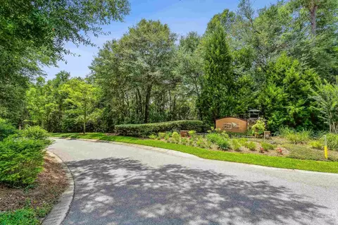 508 Vulpes Sanctuary Loop, Crestview, FL 32536 photo 4