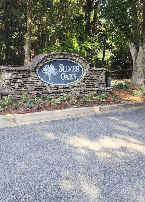 Undisclosed, Crestview, FL 32536 photo 1