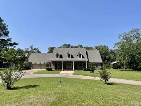 5200 Tildon St, Milton, FL 32570